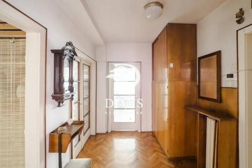 Prodaja, četvorosoban stan, 128m², Tašmajdan, Palilula Sve Podlokacije