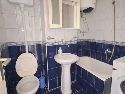 Prodaja, jednosoban stan, 47m², Gintaš, Podgorica - image 8