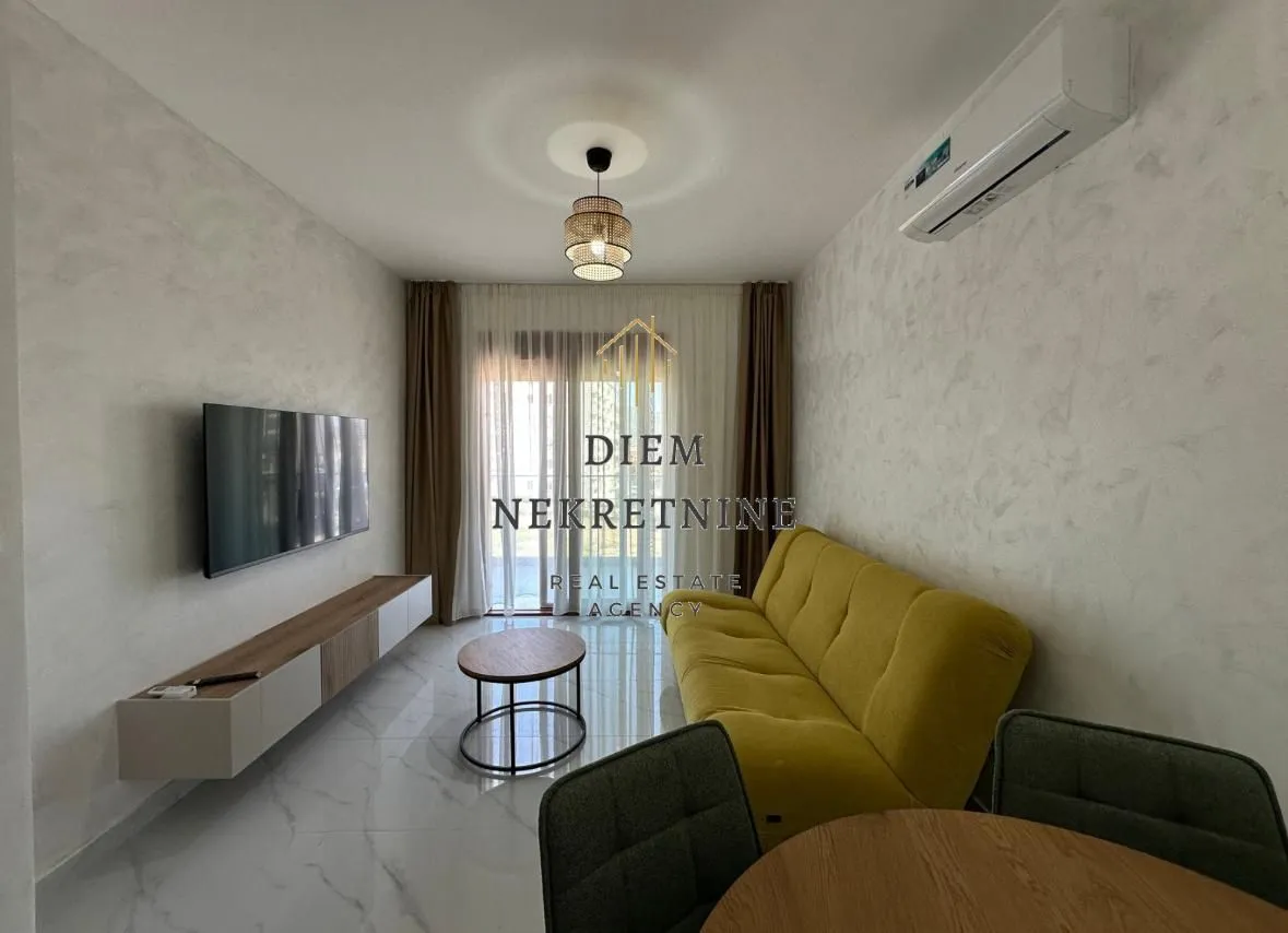 Rent, one bedroom apartment, 47m², Šušanj, Bar