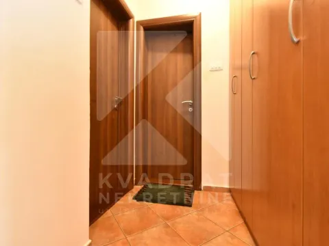 Rent, one bedroom apartment, 55m², Rogami, Podgorica - image 10