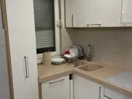 Izdavanje, dvosoban stan, 70m², Zagorič, Podgorica - image 5