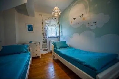 Rent, house, 200m², Đuraševići, Tivat - image 11