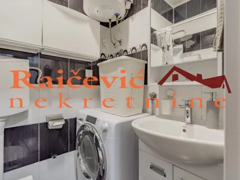 Izdavanje, dvosoban stan, 51m², Stari Grad, Beograd - image 18