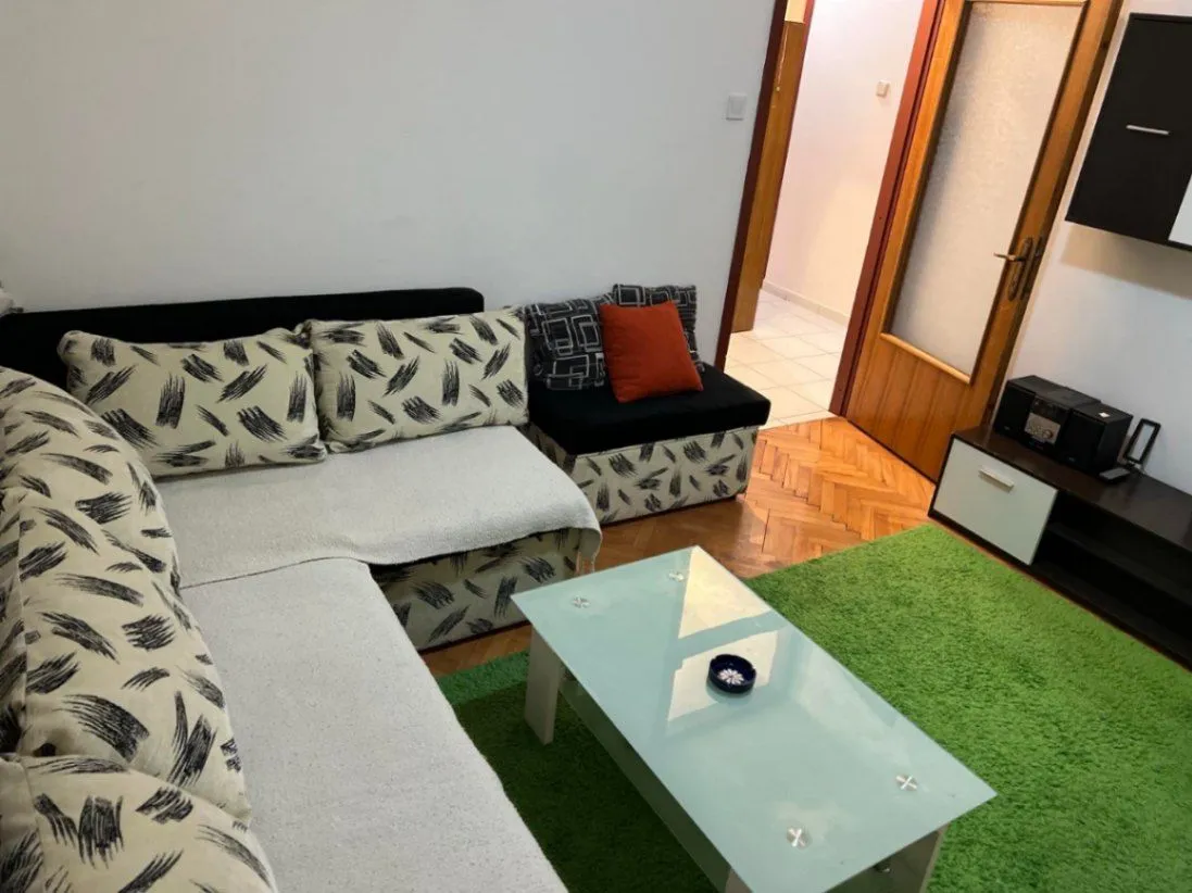Rent, one bedroom apartment, 50m², Dubovica, Budva