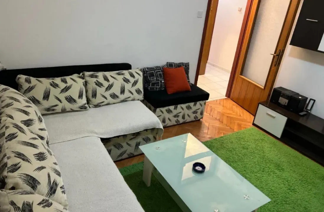 Rent, one bedroom apartment, 50m², Dubovica, Budva