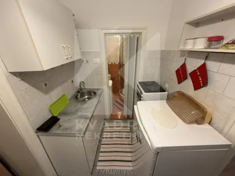 Izdavanje, garsonjera, 20m², Centar, Podgorica - image 8