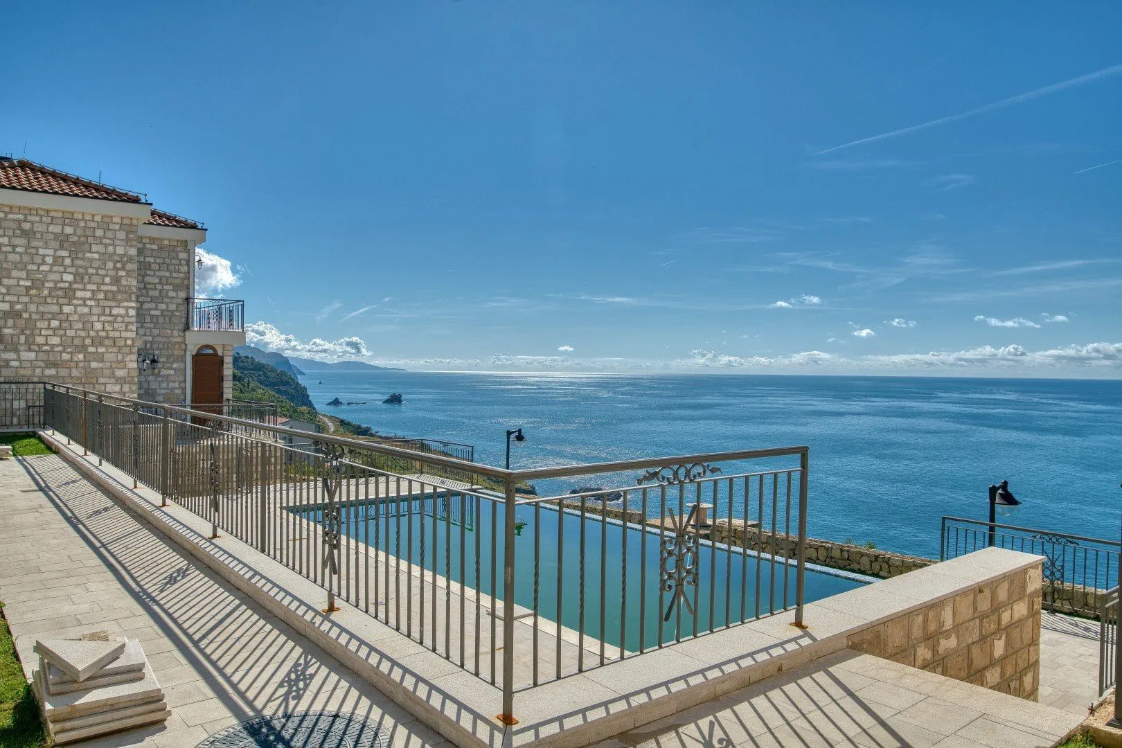 Sale, house, 130m², Reževići, Budva