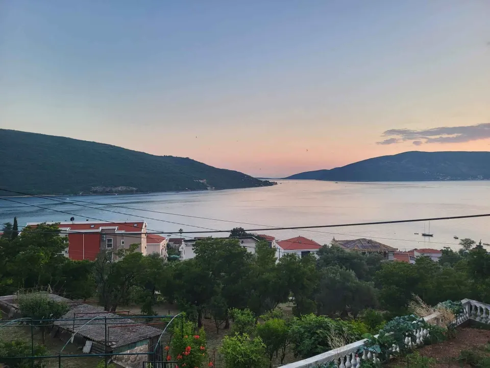 Prodaja, plac, 889m², Kumbor, Herceg Novi