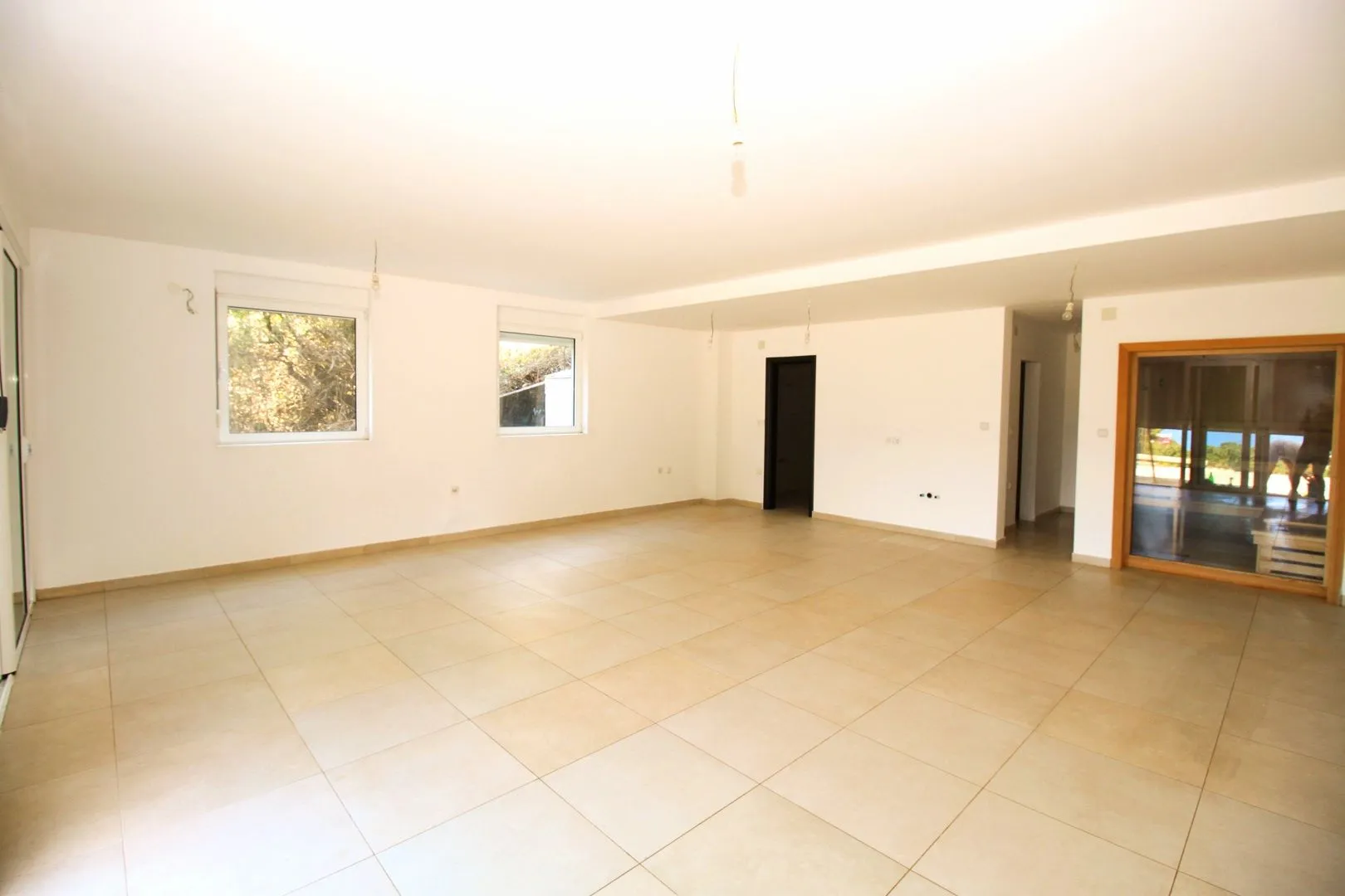 Sale, house, 226m², Utjeha, Bar