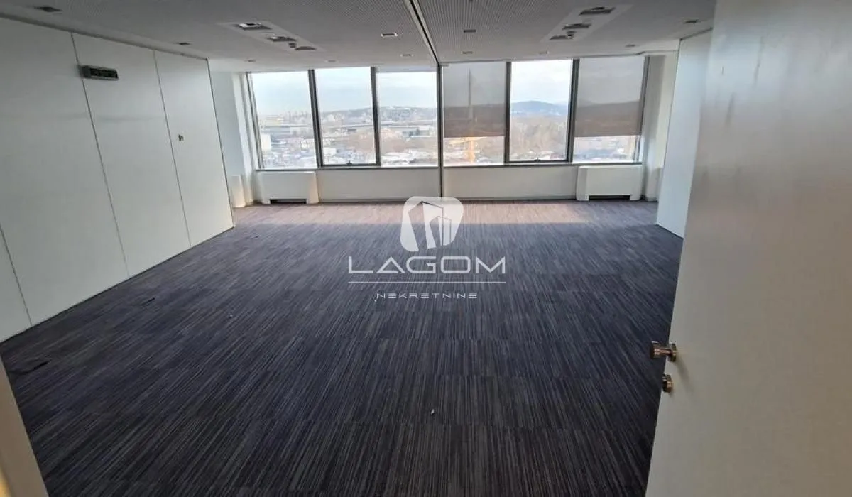 Rent, office space, 838m², Novi Beograd Blok 67, Novi Beograd Sve Podlokacije