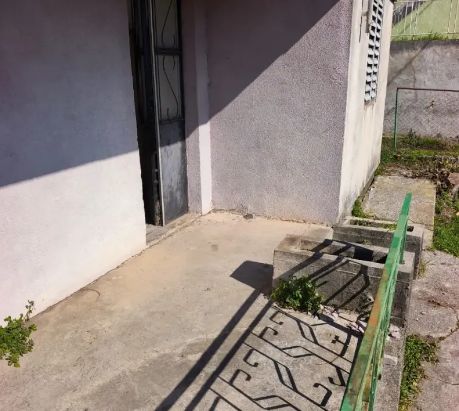 Prodaja, kuća, 41m², Sutomore, Bar