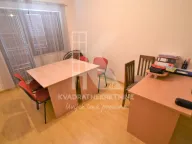 Sale, house, 250m², Zelenika, Podgorica - image 13