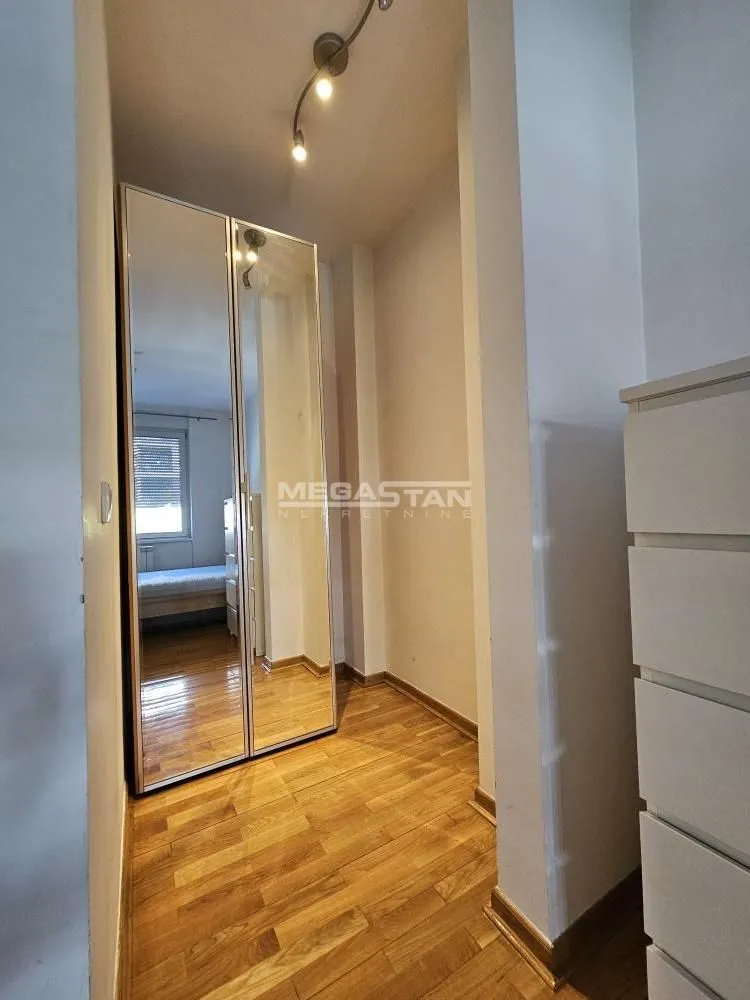 Prodaja, trosoban stan, 81m², Lekino Brdo, Voždovac Sve Podlokacije