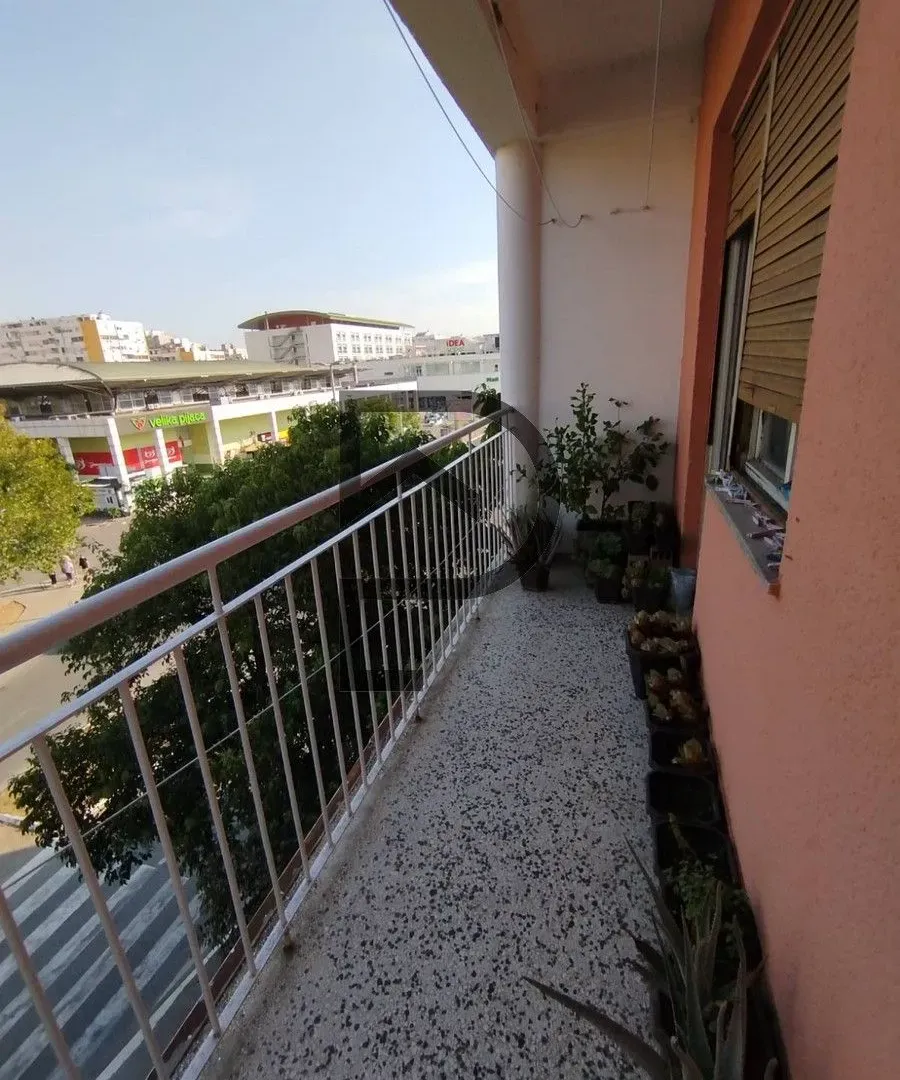 Prodaja, stan, 73m², Gintaš, Podgorica