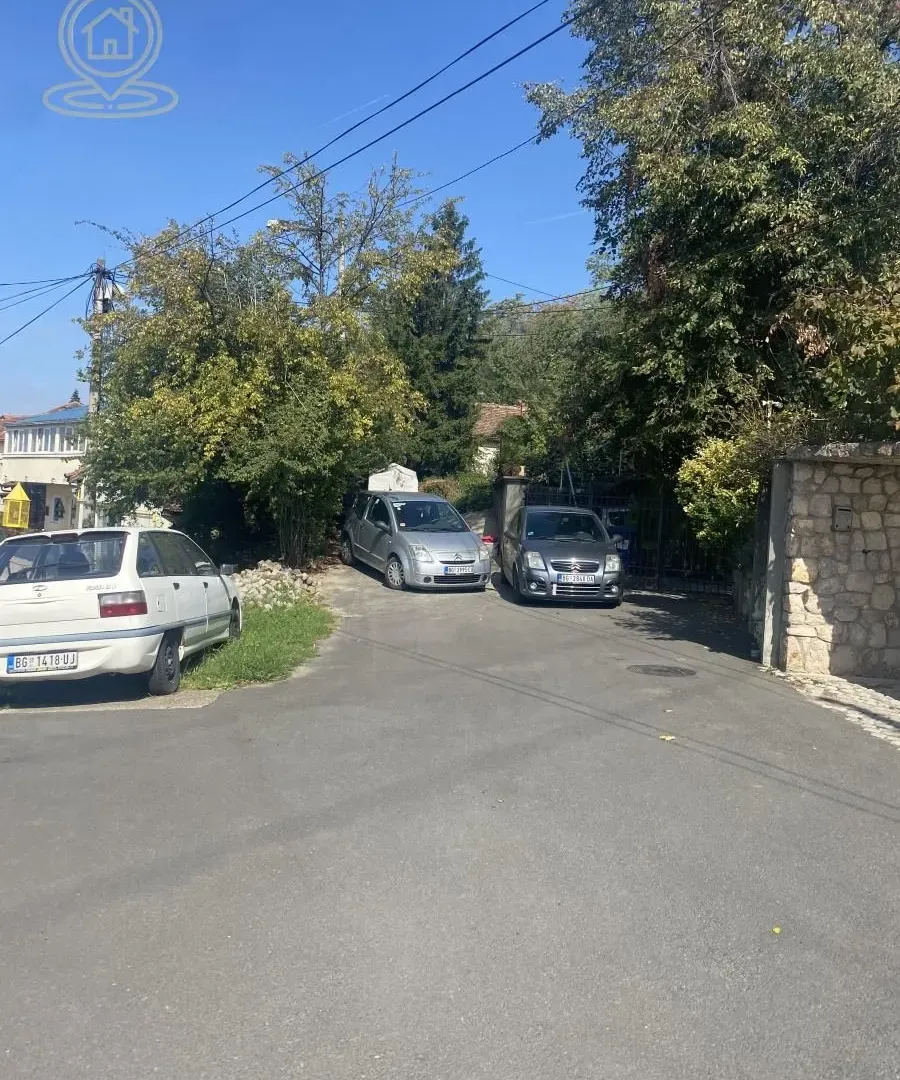 Prodaja, plac, 1290m², Jajinci, Voždovac Sve Podlokacije