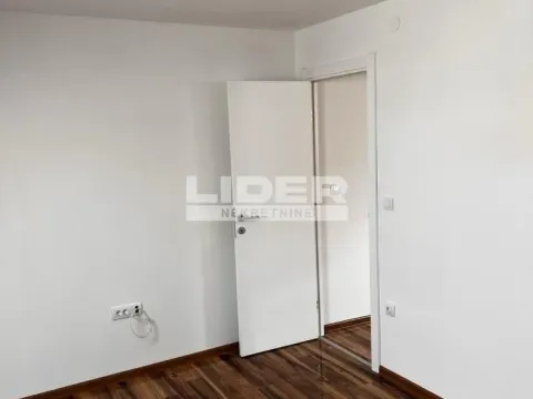 Prodaja, kuća, 78m², Savski Venac, Beograd - image 2