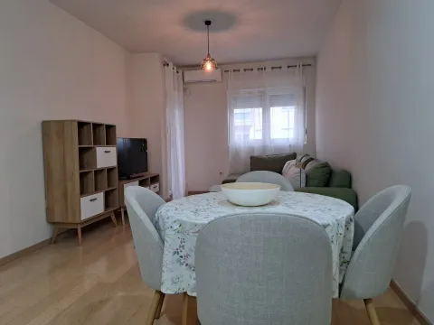 Rent, one bedroom apartment, 46m², City Kvart, Podgorica - image 3