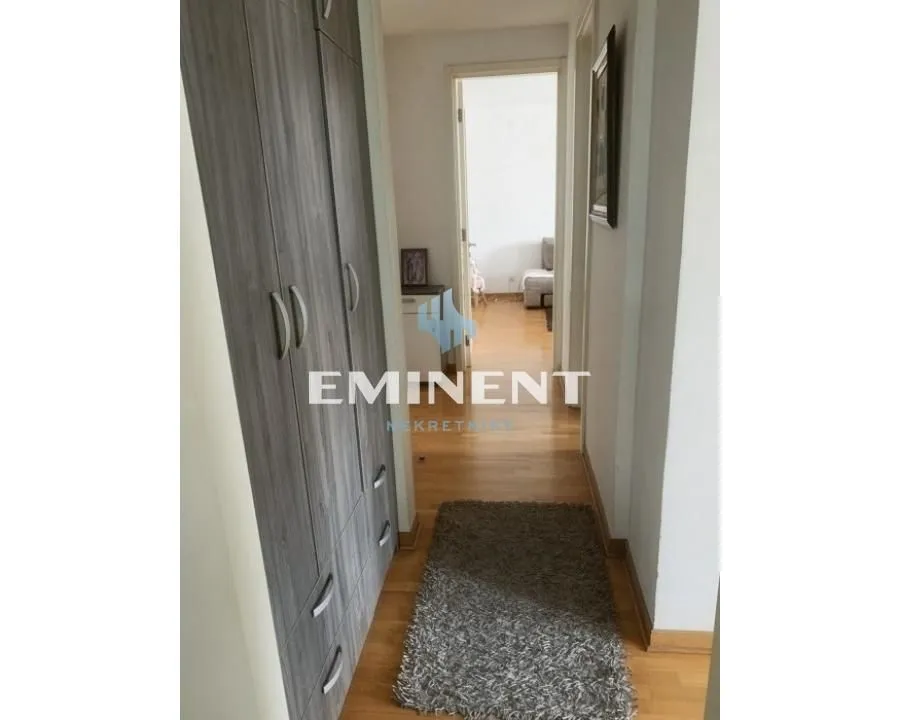 Izdavanje, dvosoban stan, 61m², Novi Beograd Blok 67, Novi Beograd Sve Podlokacije