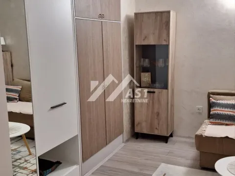 Rent, two bedroom apartment, 43m², Bulevar Oslobodjenja, Novi Sad Sve Podlokacije - image 3