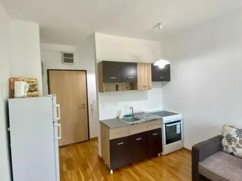 Prodaja, garsonjera, 21m², Centar, Tivat - image 2