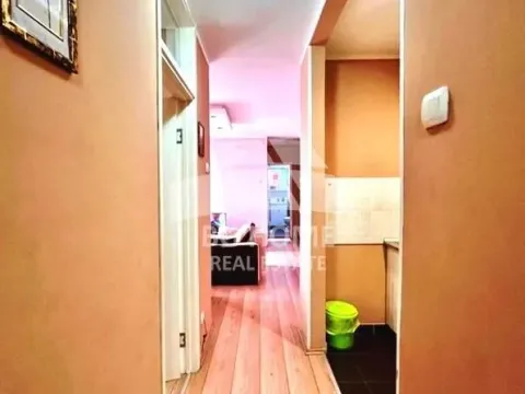 Rent, three bedroom apartment, 65m², Zeleni Venac, Beograd - image 5