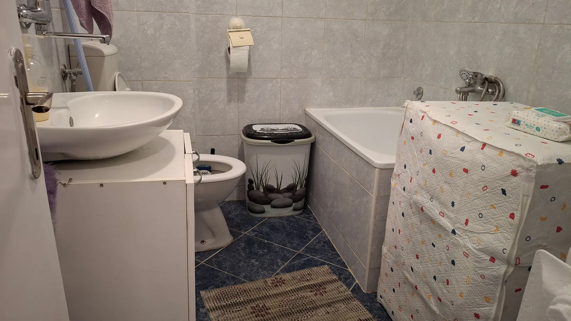 Izdavanje, jednosoban stan, 22m², Rotkvarija, Novi Sad Sve Podlokacije