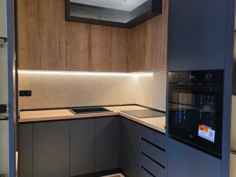 Izdavanje, trosoban stan, 163m², Dalmatinska ulica, Podgorica - image 10