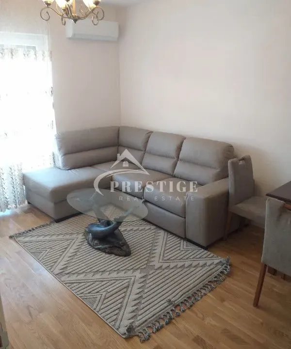 Izdavanje, jednosoban stan, 40m², Pobrežje, Podgorica