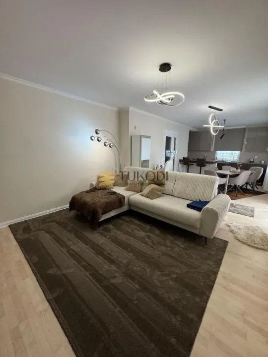 Rent, house, 400m², Veternička rampa, Novi Sad Sve Podlokacije
