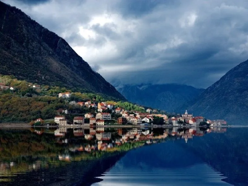 Sale, house, 450m², Prčanj, Kotor