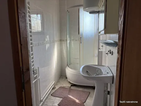 Prodaja, kuća, 700m², Mali Mokri Lug, Zvezdara Sve Podlokacije - image 8