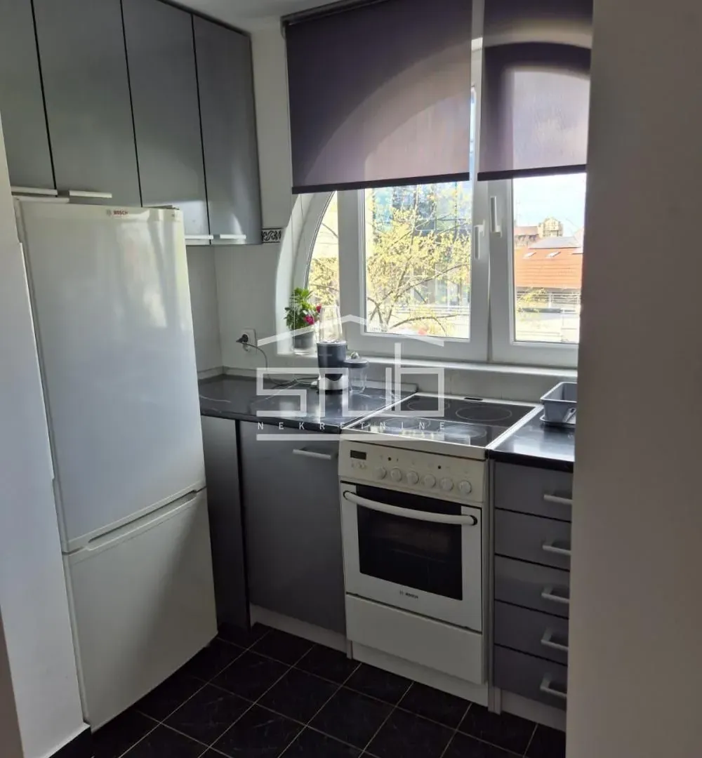 Prodaja, dvosoban stan, 52m², Vidikovački venac, Rakovica