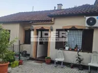 Izdavanje, kuća, 110m², Savski Venac, Beograd - image 1