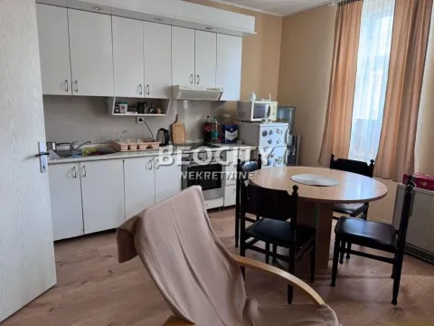 Izdavanje, kuća, 70m², Petrovaradin, Novi Sad - image 5