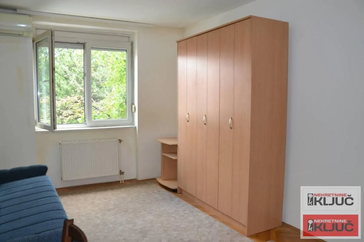 Rent, studio apartment, 26m², Grbavica, Novi Sad Sve Podlokacije