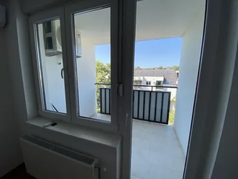 Prodaja, jednosoban stan, 38m², Petrovaradin, Novi Sad - image 12