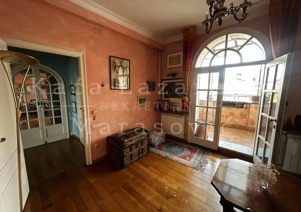 Sale, two bedroom apartment, 71m², Savski Venac, Beograd