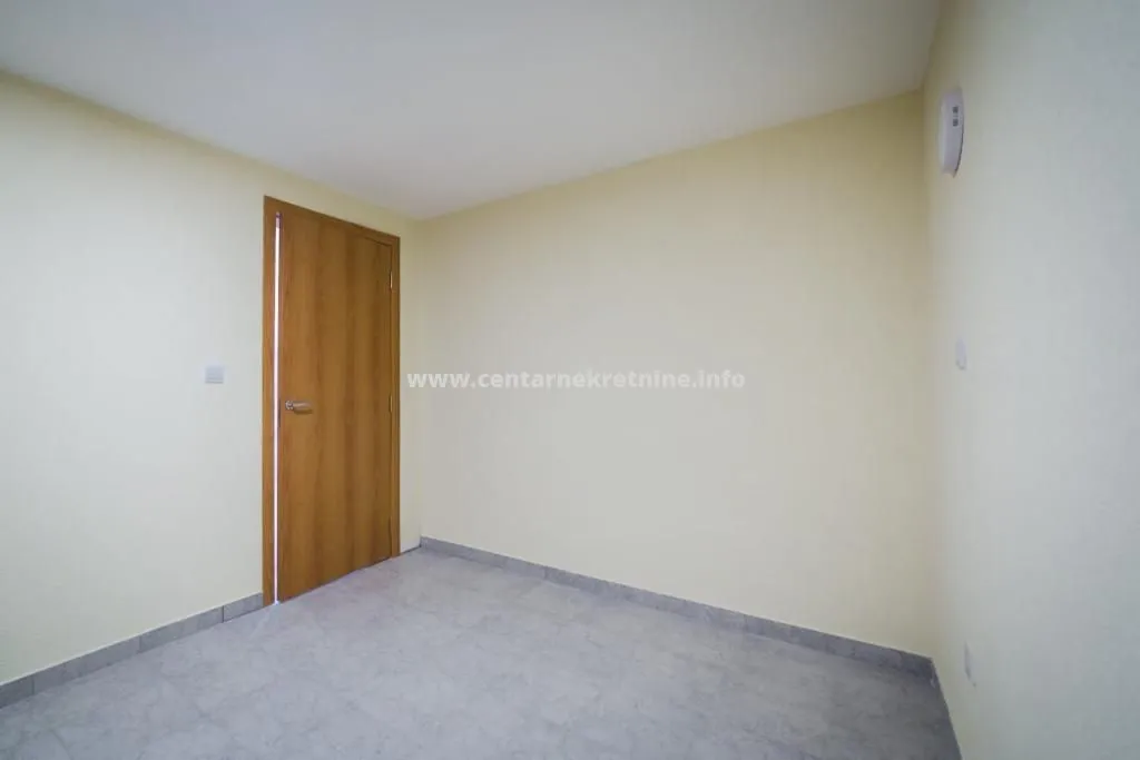 Sale, house, 195m², Utjeha, Bar