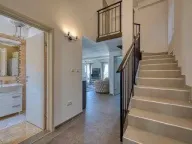 Izdavanje, trosoban stan, 120m², Seljanovo, Tivat - image 4