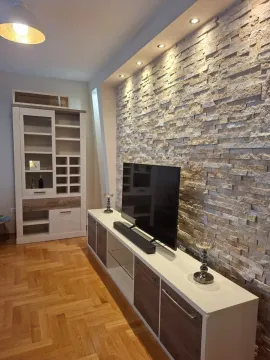 Rent, two bedroom apartment, 110m², Preko Morače, Podgorica - image 5