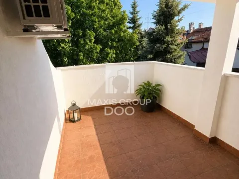 Rent, house, 153m², Bežanija, Beograd - image 13