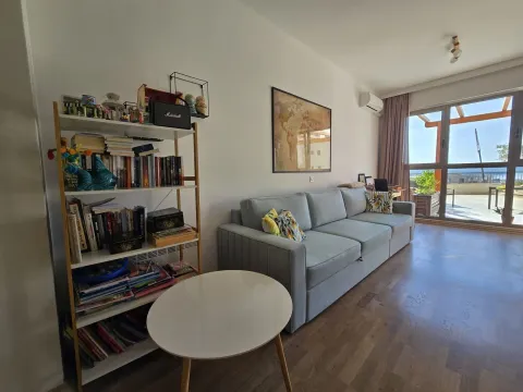 Sale, one bedroom apartment, 59m², Tivat, Crna Gora - image 6