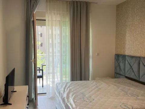 Sale, one bedroom apartment, 57m², Bečići, Budva - image 4