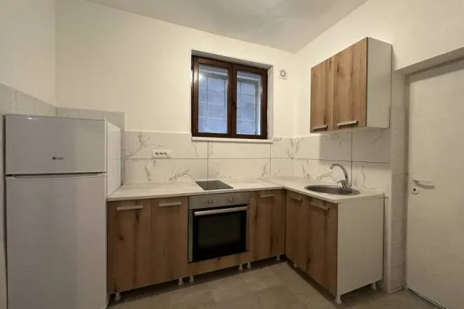 Sale, two bedroom apartment, 35m², Dorćol Sve Podlokacije, Beograd