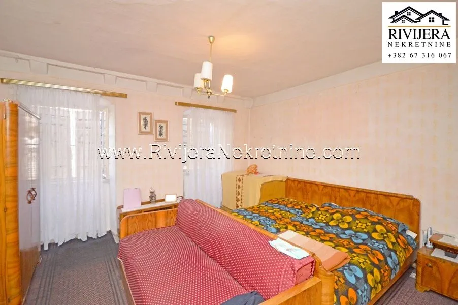 Sale, house, 350m², Risan, Kotor