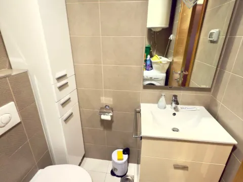 Rent, one bedroom apartment, 45m², City Kvart, Podgorica - image 7