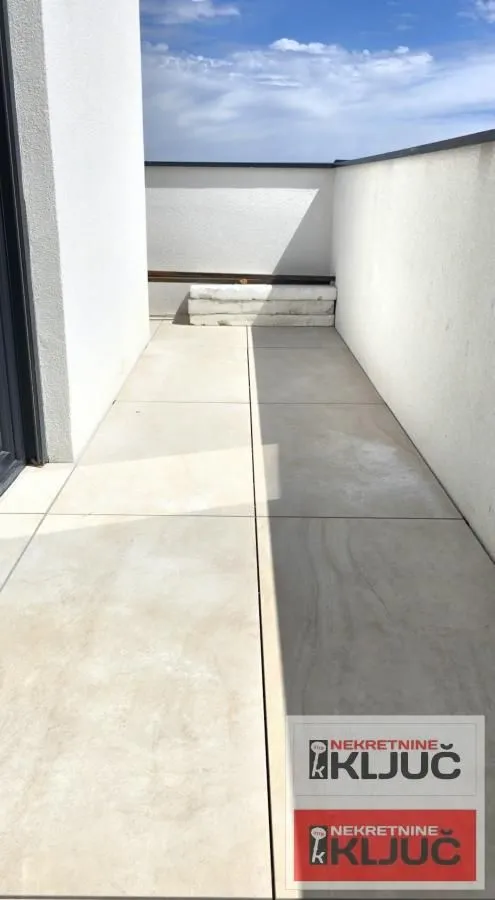 Izdavanje, jednosoban stan, 35m², Veternik, Novi Sad Sve Podlokacije