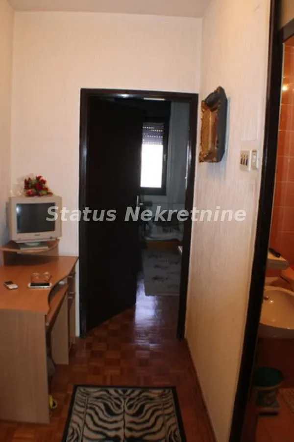 Prodaja, dvosoban stan, 64m², Novo naselje, Novi Sad