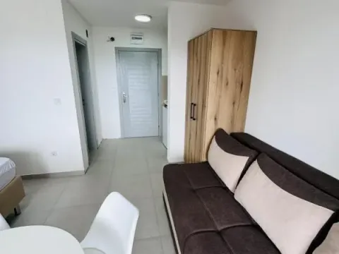 Rent, studio apartment, 25m², Šušanj, Bar - image 8