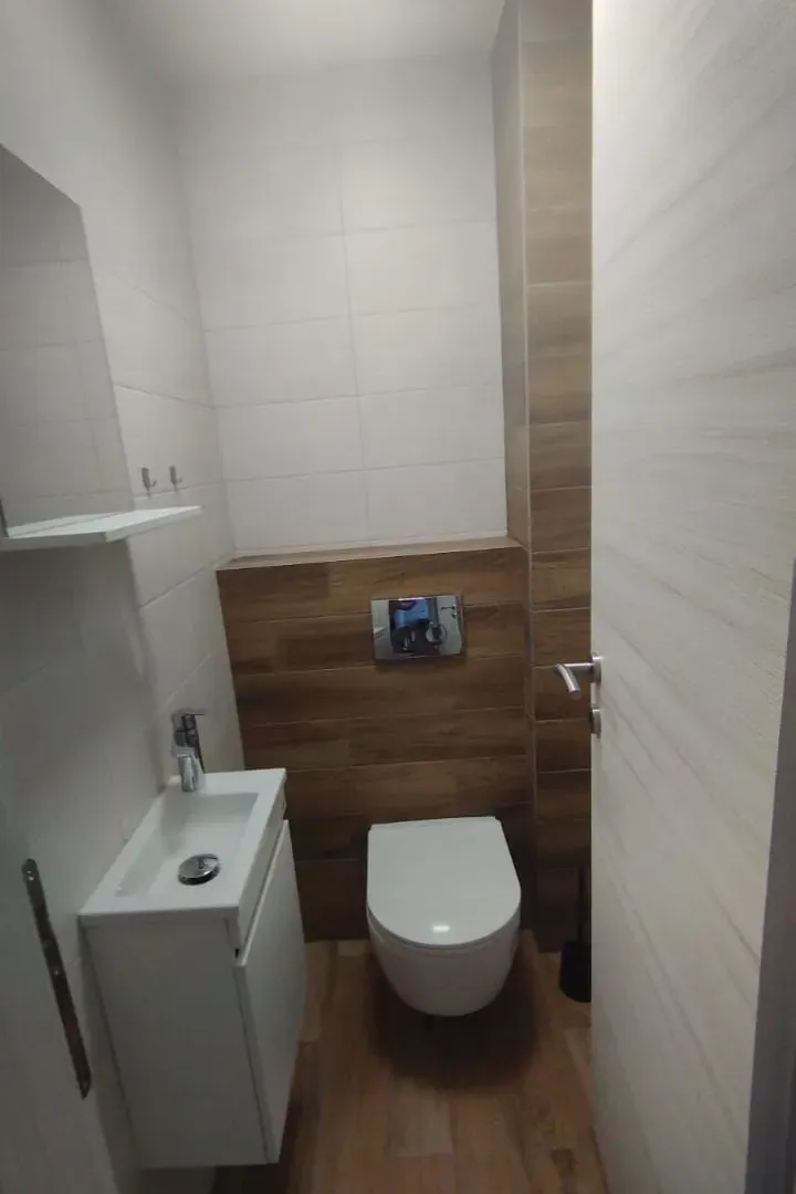 Izdavanje, trosoban stan, 100m², Zagorič, Podgorica